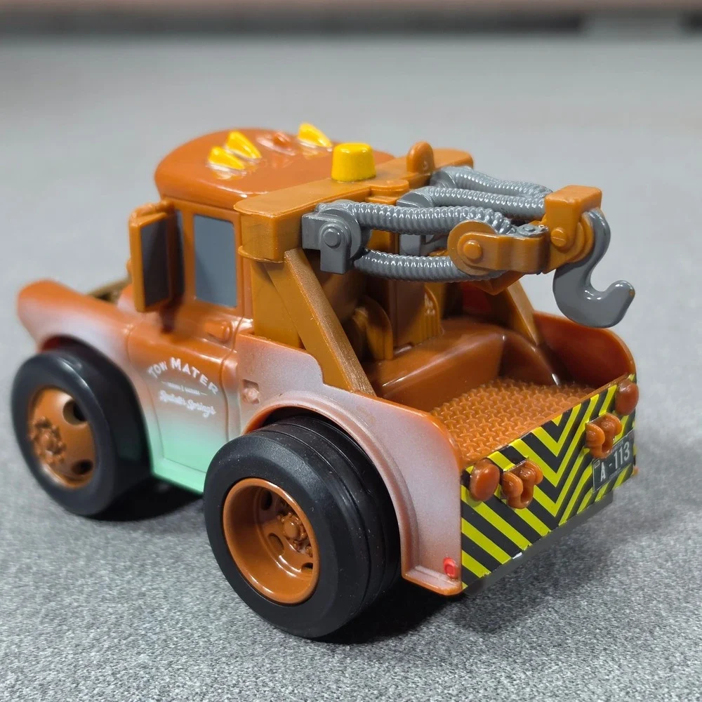 Disney Pixar Cars Tow Mater Toy Truck Kids Excellent Radiator Spring action